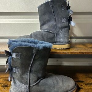 UGG Womens Mini Bailey Bow II Boots Size 9 Navy Blue Suede Warm Winter SN1002954
